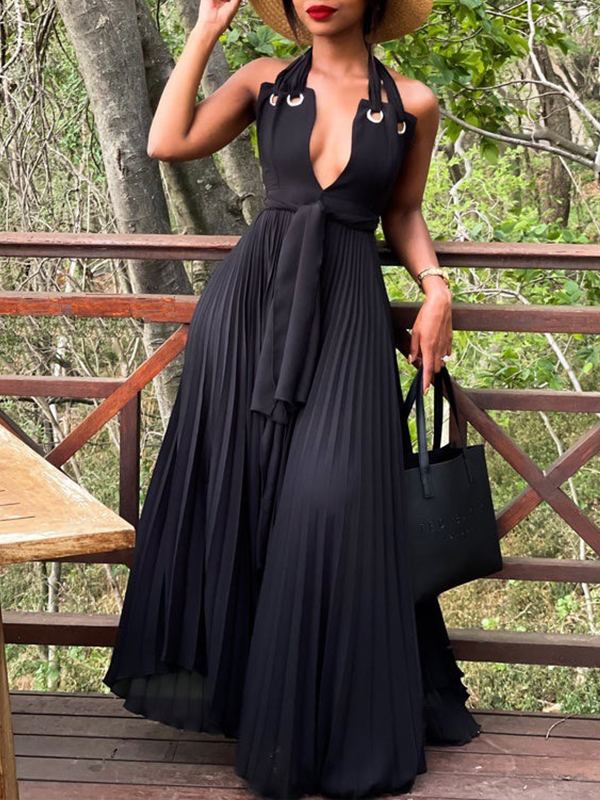 Queenfy Halter Pleated Maxi Dress