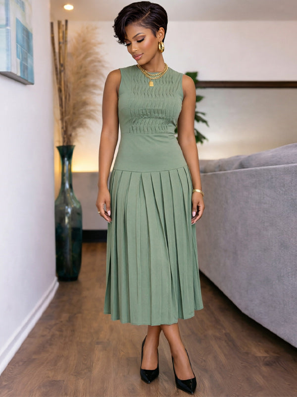 Sleeveless Pleated Dress