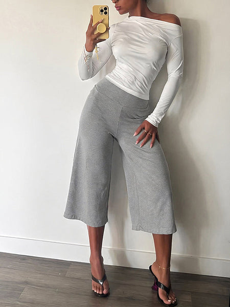 Boat-Neck Tee & Capri Pants Set