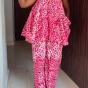  Hot Pink
