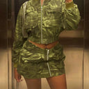  Olive
