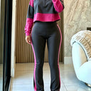  Hot Pink